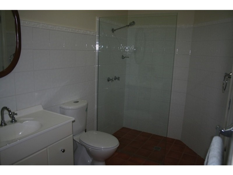 37 Oates Avenue, Wagga Wagga NSW 2650