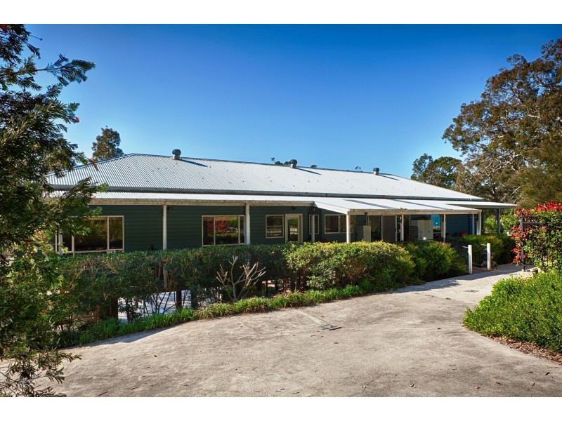 39 Sanctuary Grove, Tingira Heights NSW 2290