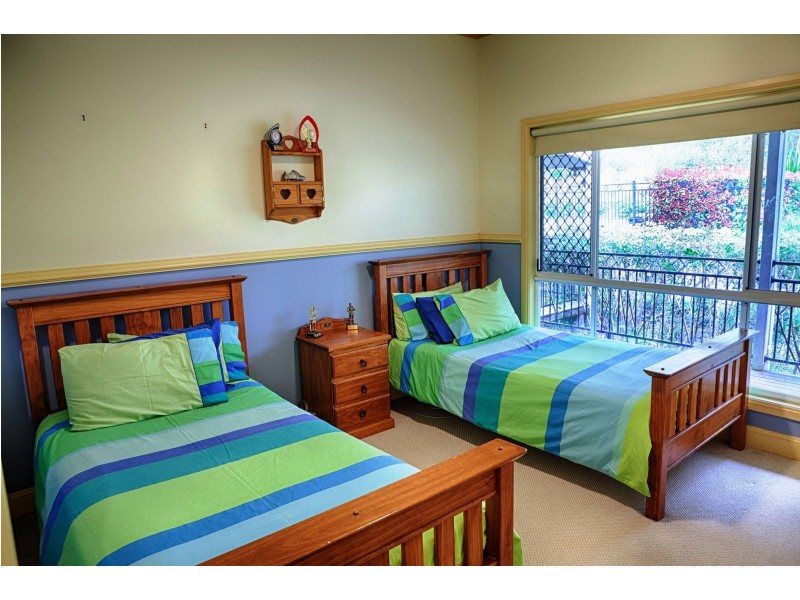 39 Sanctuary Grove, Tingira Heights NSW 2290