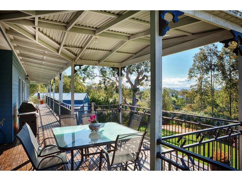 39 Sanctuary Grove, Tingira Heights NSW 2290