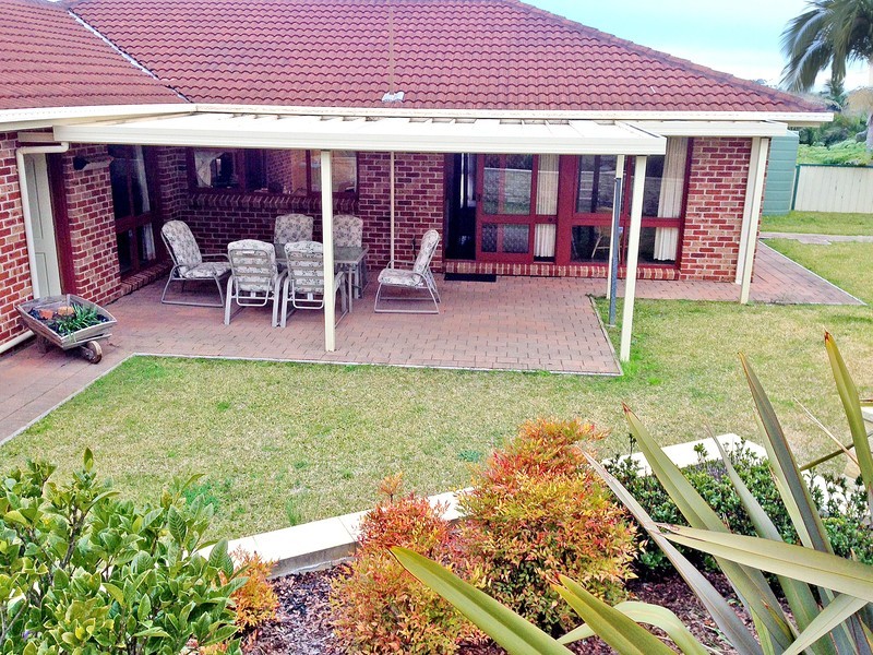 37 Morley Avenue, Bateau Bay NSW 2261