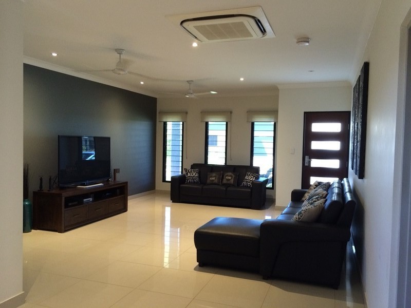 4 Trainer Street, Muirhead NT 0810