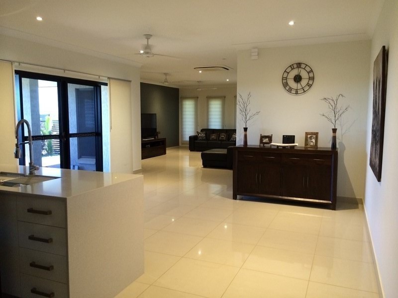 4 Trainer Street, Muirhead NT 0810