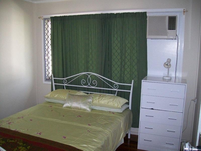 69 Cambridge Street, Vincent QLD 4814