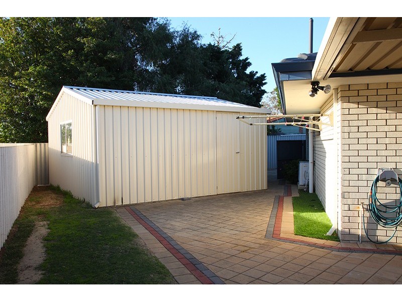 B/5 Laird Court, Greenwood WA 6024