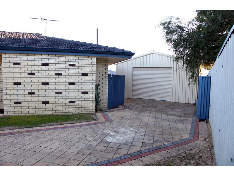 B/5 Laird Court, Greenwood WA 6024