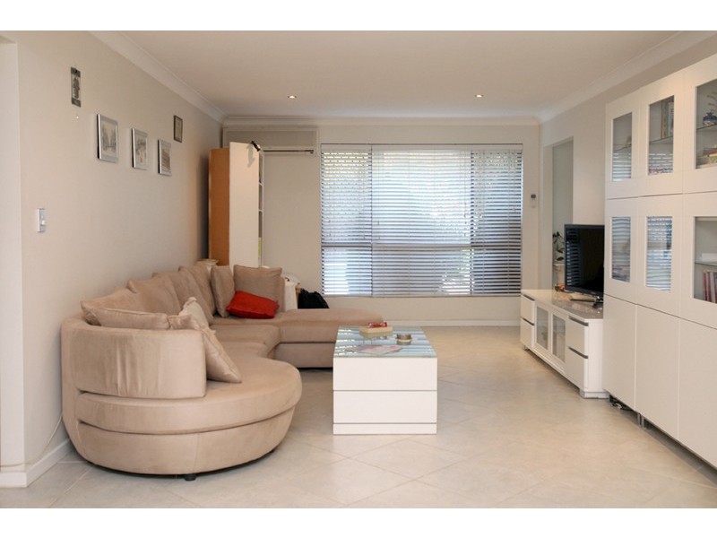 B/5 Laird Court, Greenwood WA 6024