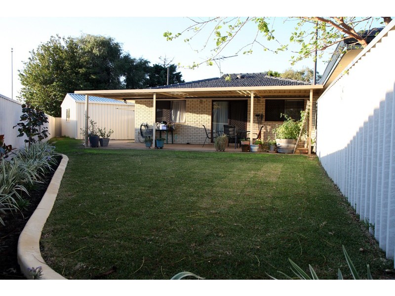 B/5 Laird Court, Greenwood WA 6024