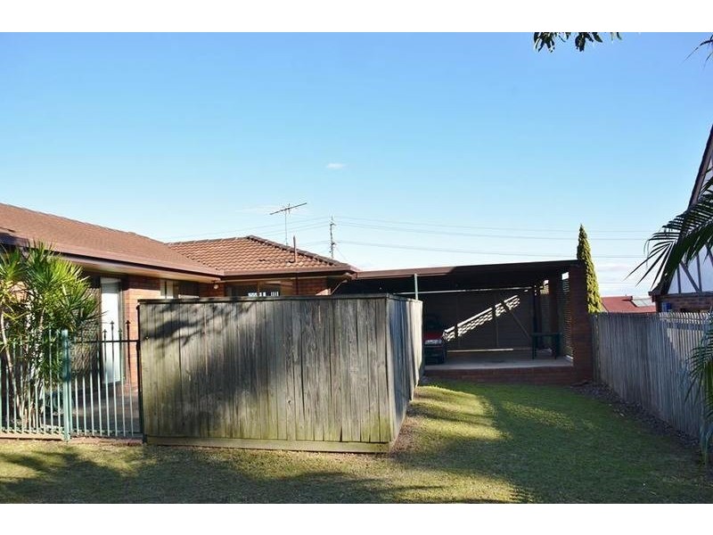 38 Deloraine Drive, Springwood QLD 4127