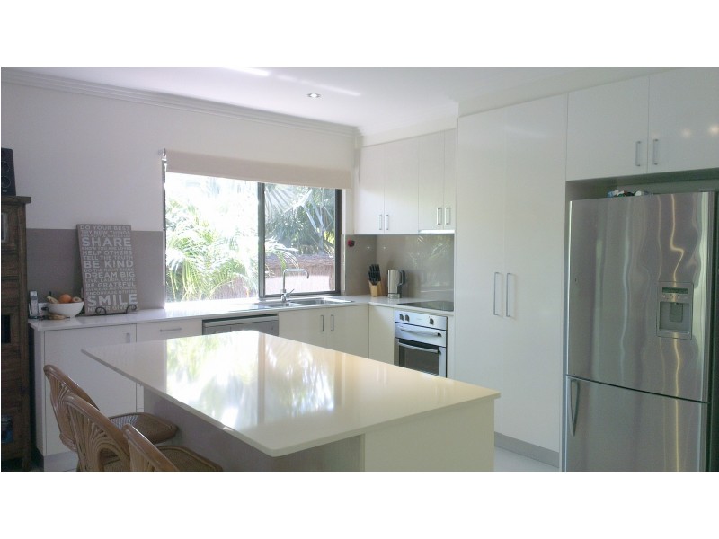 25 Waite Creek Court, Cannonvale QLD 4802