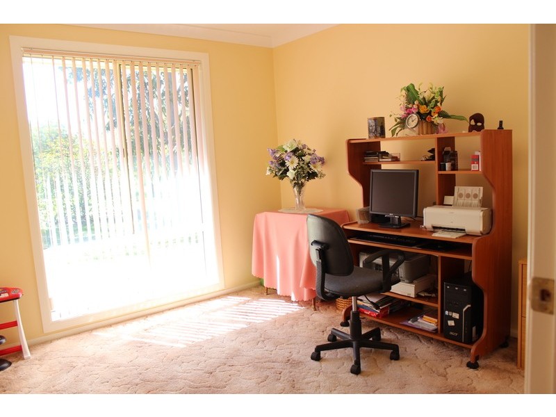 34  Vernon Drive, Cowra NSW 2794