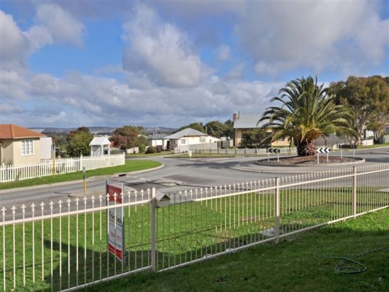 6 Banks Street, Lockyer WA 6330