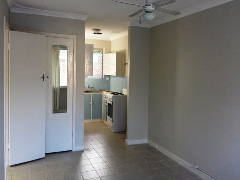 5-7 Jesmond St, Safety Bay WA 6169