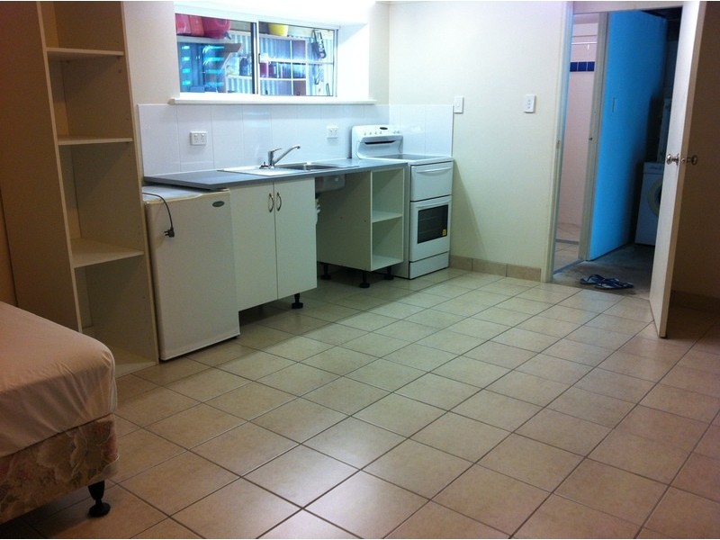 34  Wentworth Avenue, Mundingburra QLD 4812