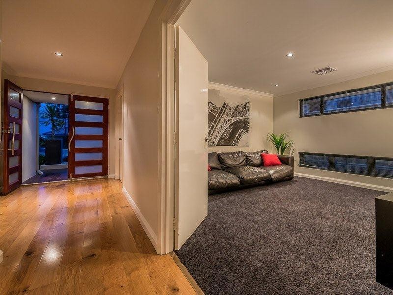 13 Solymar Circle, Burns Beach WA 6028