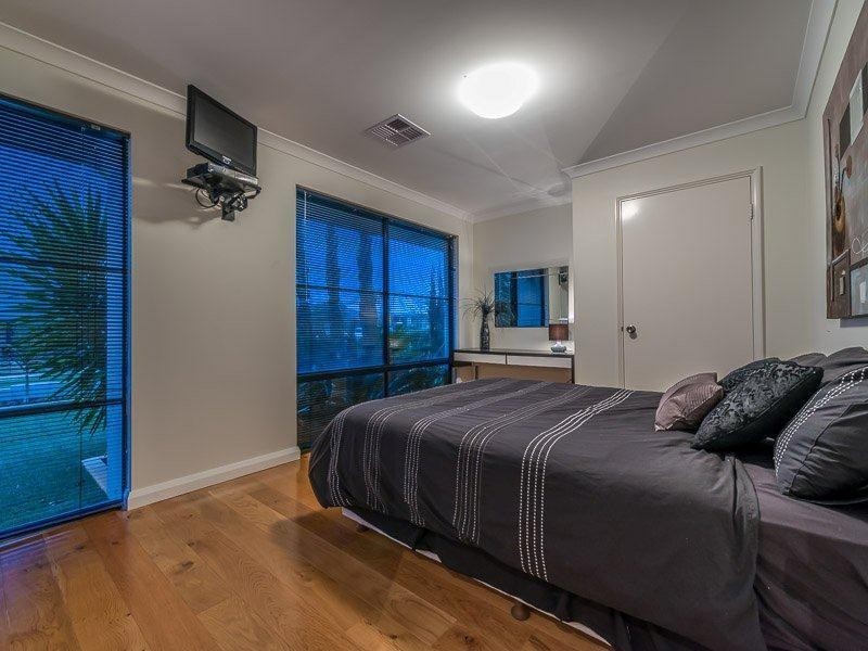 13 Solymar Circle, Burns Beach WA 6028