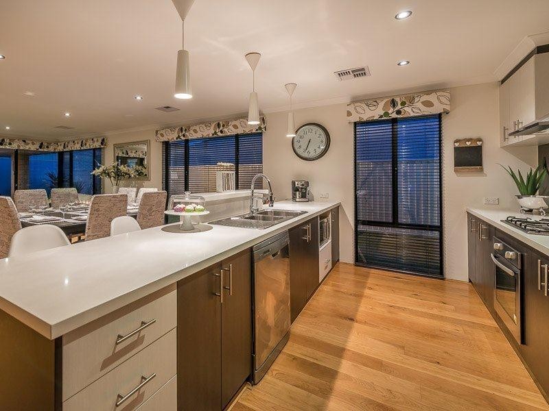 13 Solymar Circle, Burns Beach WA 6028