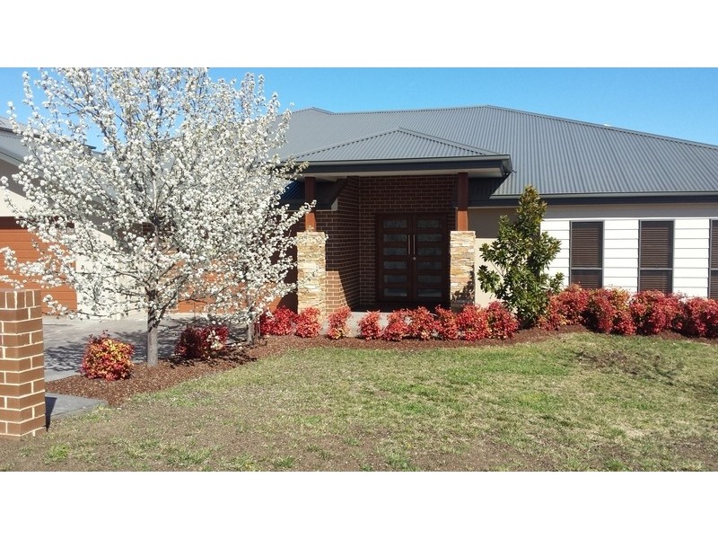 56 Ilumba Way, Kelso NSW 2795