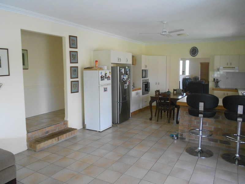 35 Ballinger Crescent, Albany Creek QLD 4035