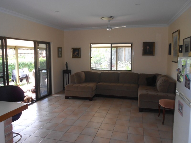 35 Ballinger Crescent, Albany Creek QLD 4035