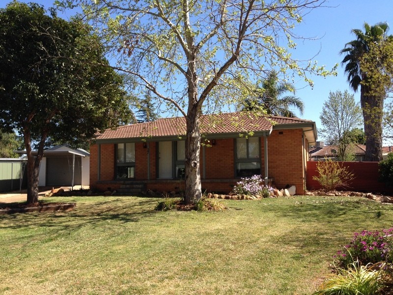 27 Cooinda Crescent, Dubbo NSW 2830