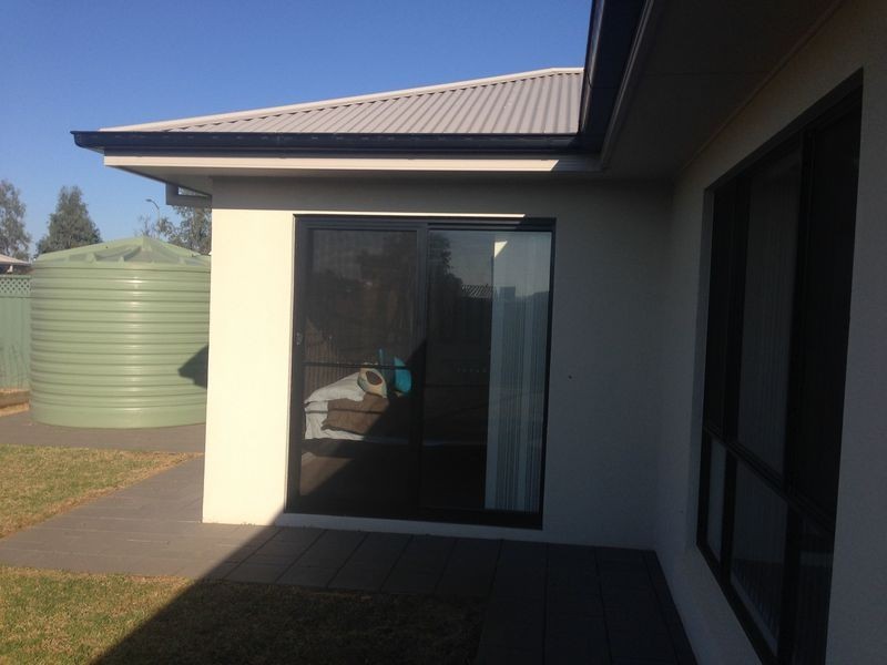 3 AZURE AVENUE, Dubbo NSW 2830