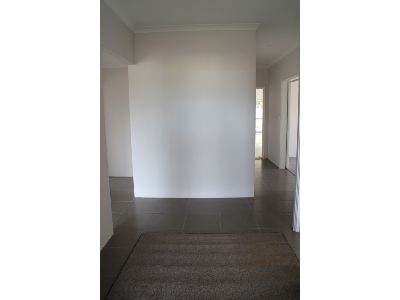 35 CERVANTES DRIVE, Erskine WA 6210