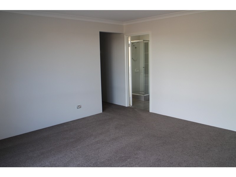 35 CERVANTES DRIVE, Erskine WA 6210