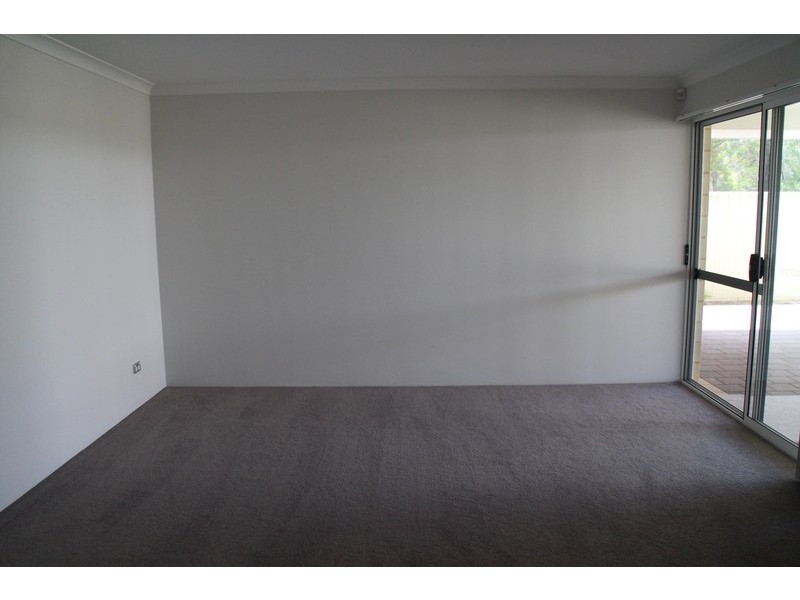 35 CERVANTES DRIVE, Erskine WA 6210