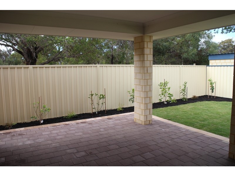 35 CERVANTES DRIVE, Erskine WA 6210