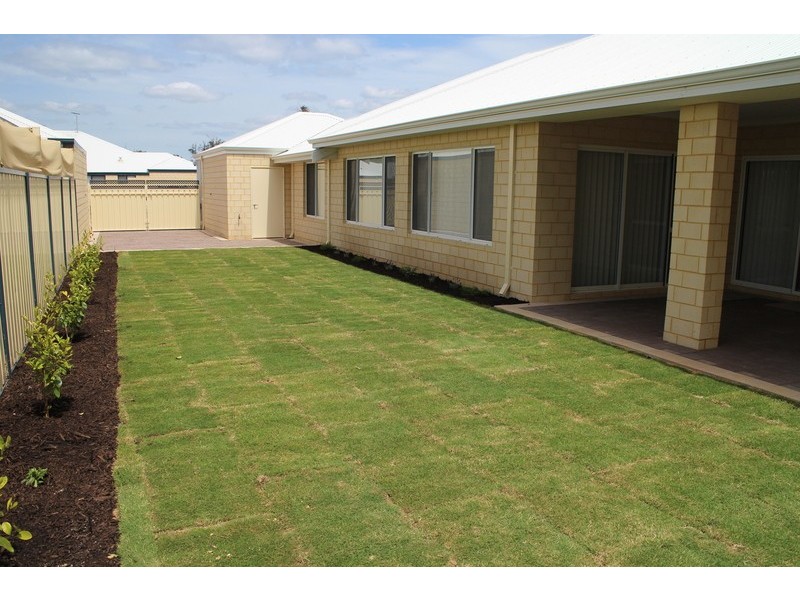 35 CERVANTES DRIVE, Erskine WA 6210