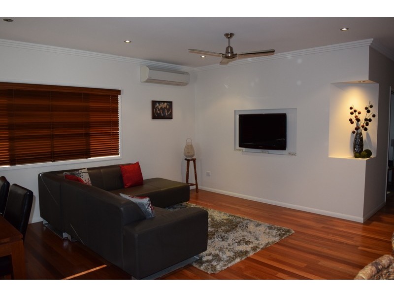 14 Horizon Drive, Douglas QLD 4814