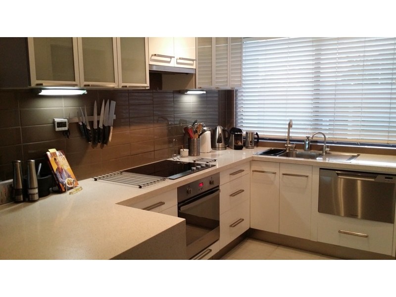 Unit 8 /17-19 Parr Street, Biggera Waters QLD 4216