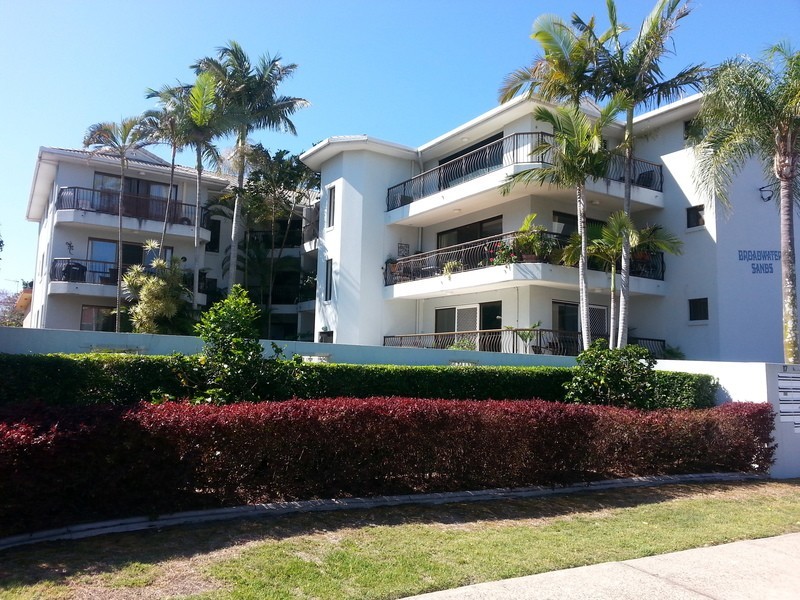 Unit 8 /17-19 Parr Street, Biggera Waters QLD 4216