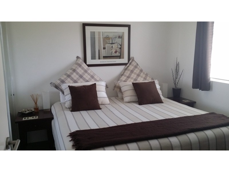 Unit 8 /17-19 Parr Street, Biggera Waters QLD 4216