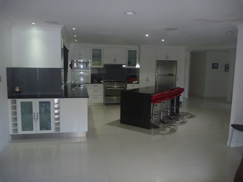 28 Padauk Drive, Nerang QLD 4211