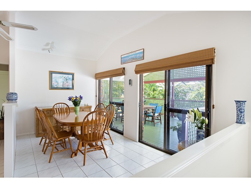 3  Oolyie Close, Chapel Hill QLD 4069