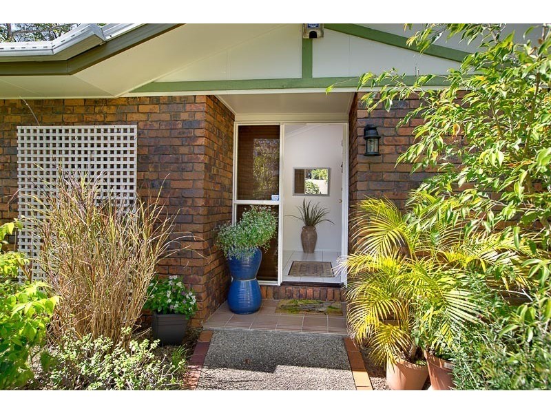 3  Oolyie Close, Chapel Hill QLD 4069