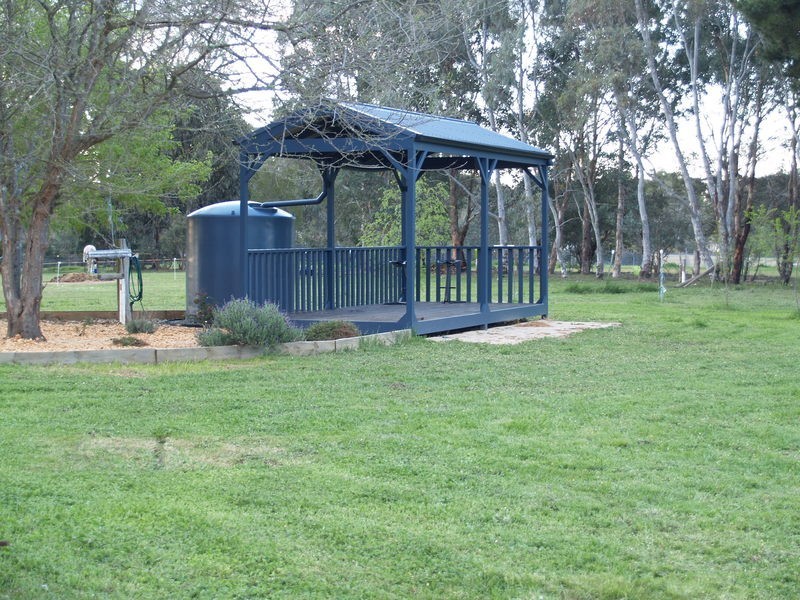 2 Hughes Place, Murrumbateman NSW 2582