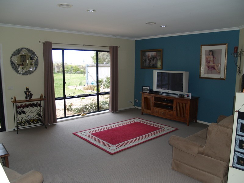 2 Hughes Place, Murrumbateman NSW 2582