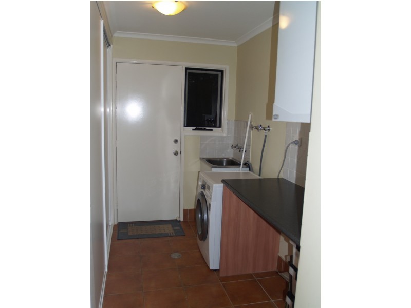 2 Hughes Place, Murrumbateman NSW 2582