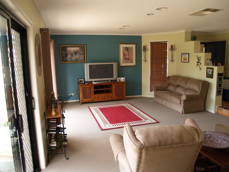 2 Hughes Place, Murrumbateman NSW 2582