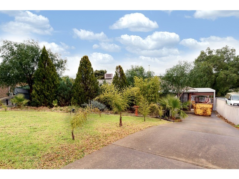 11 Cornwall Court, Woodcroft SA 5162