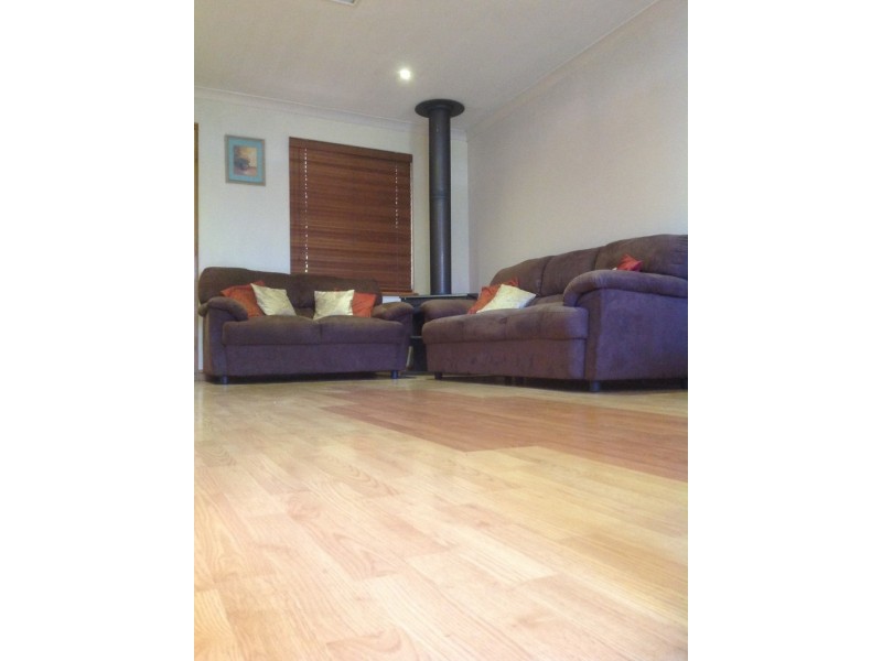 4 Glacier Gardens, Ballajura WA 6066