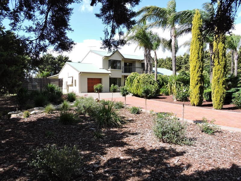 32 buckby road, Penfield Gardens SA 5121