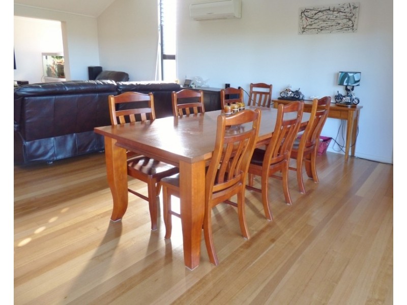 6 BIONE AVENUE, Banora Point NSW 2486