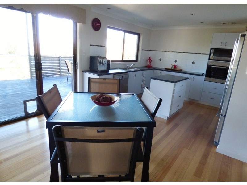 6 BIONE AVENUE, Banora Point NSW 2486