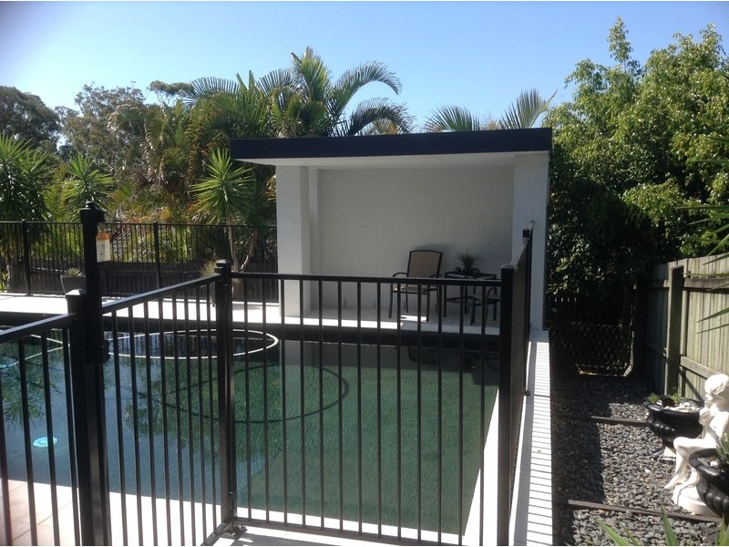 6 BIONE AVENUE, Banora Point NSW 2486