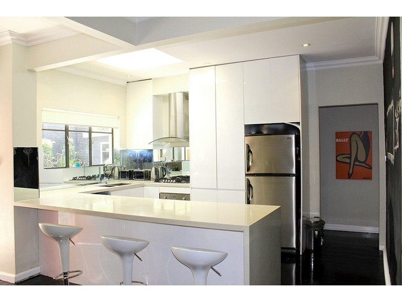 2 Castle Howard, Cheltenham NSW 2119