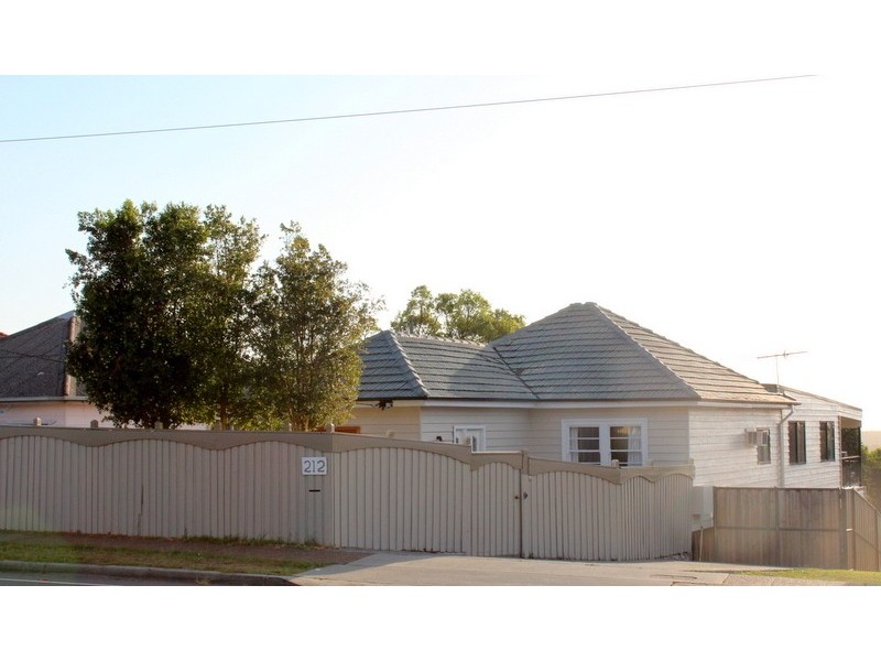 212 Charlestown Rd, Charlestown NSW 2290